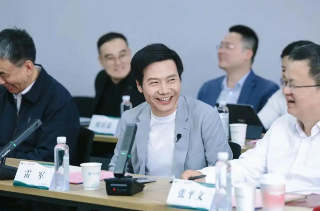 雷军：我在武大雷军班的班会上发言